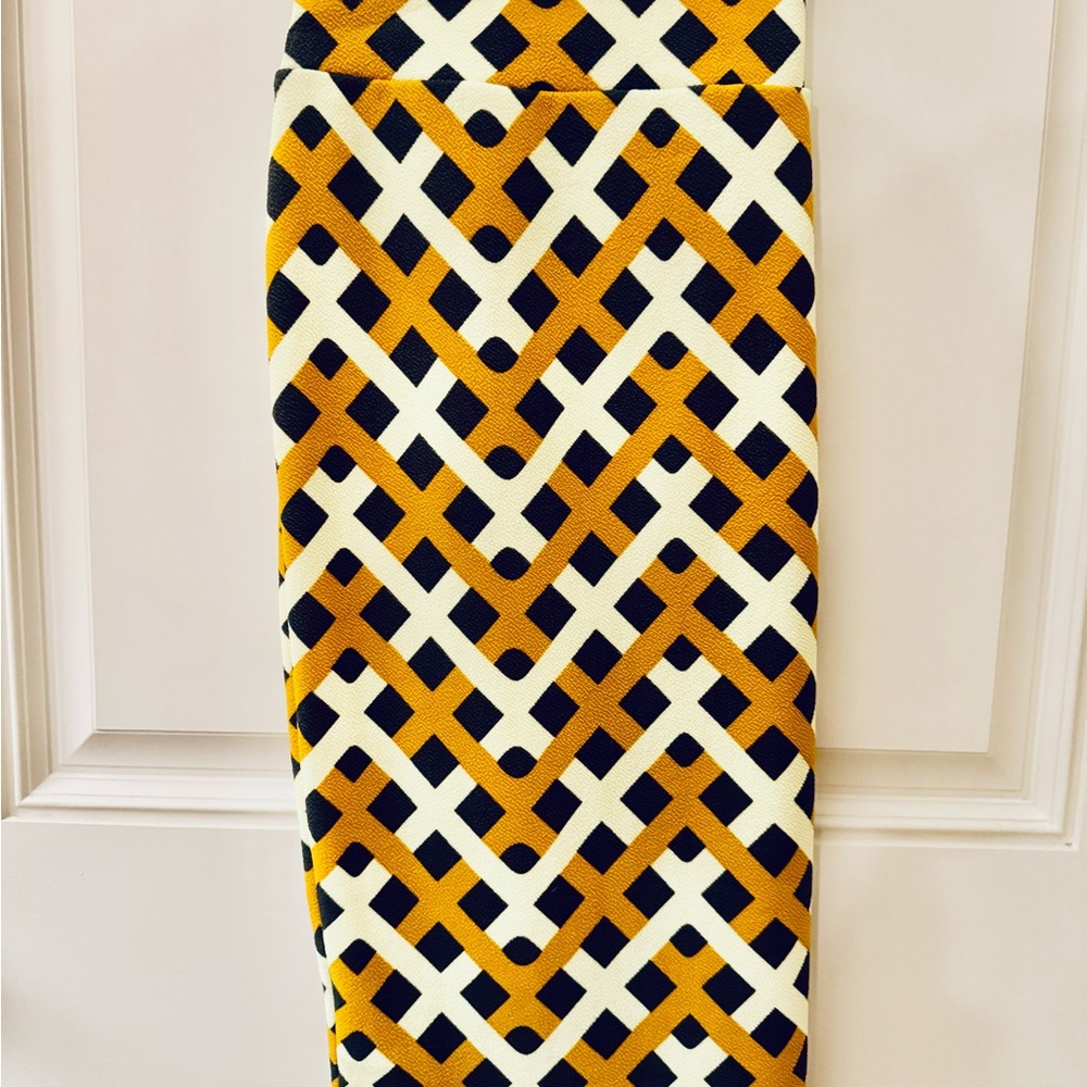 LuLaRoe Cassie - 2XL
